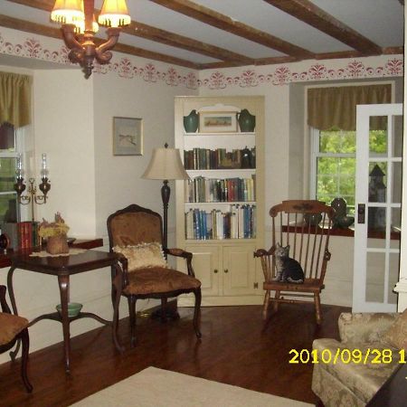 Kemptville The Old Shipman House Bed & Breakfast מראה חיצוני תמונה