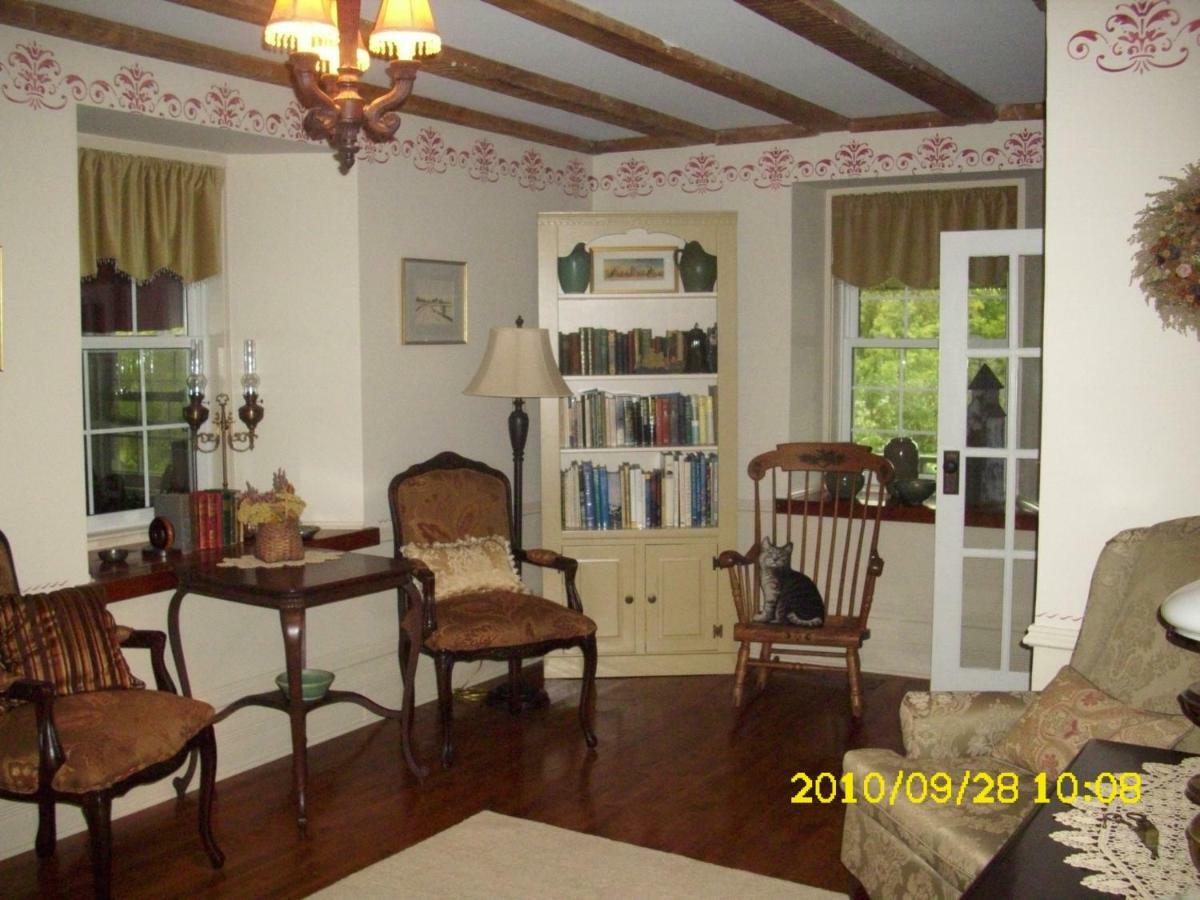 Kemptville The Old Shipman House Bed & Breakfast מראה חיצוני תמונה